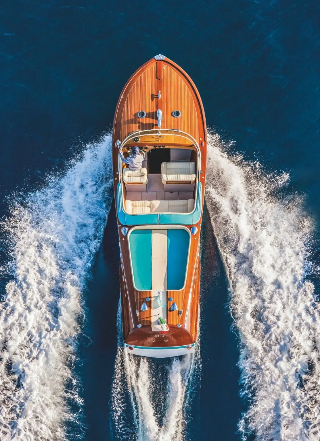 Vintage boat tour on the Adriatic