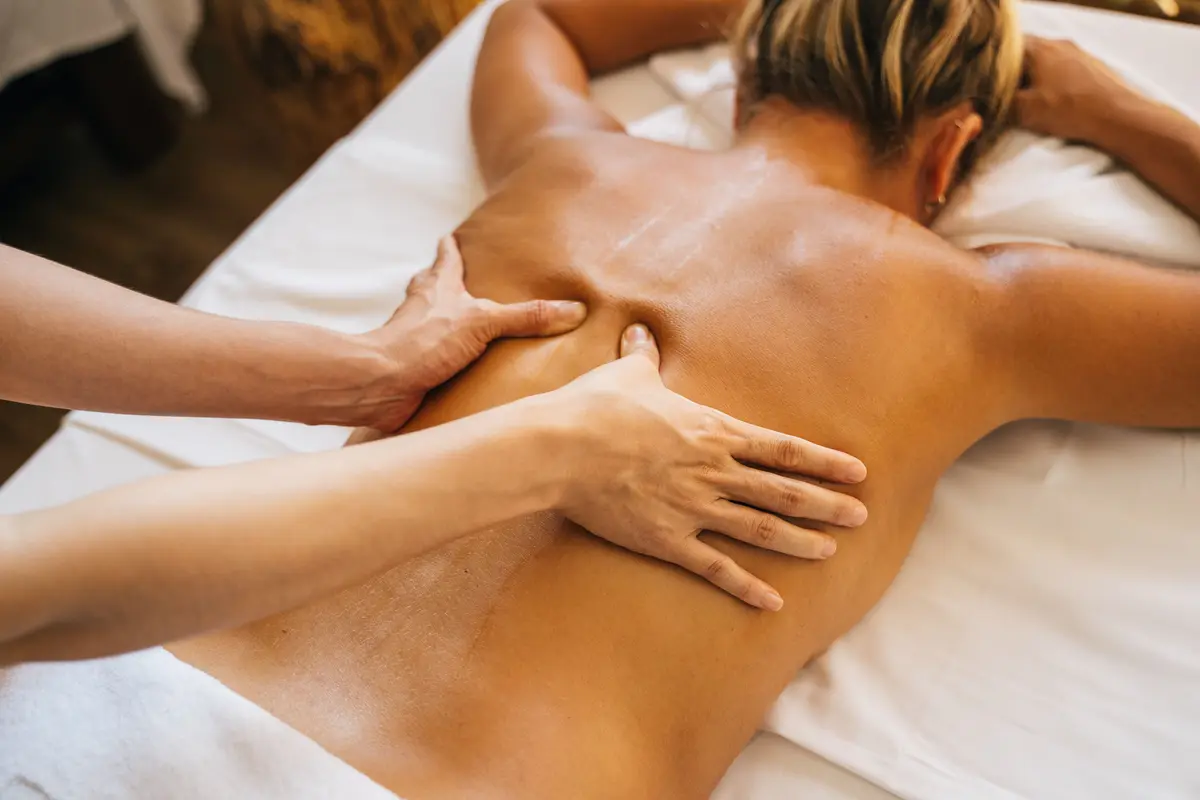 Massage and osteopathy wherever you stay